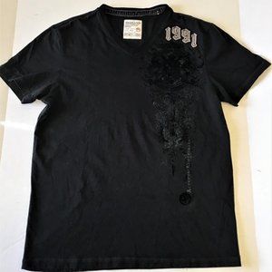 Xios Men's Short Sleeve T-Shirt -Size Medium